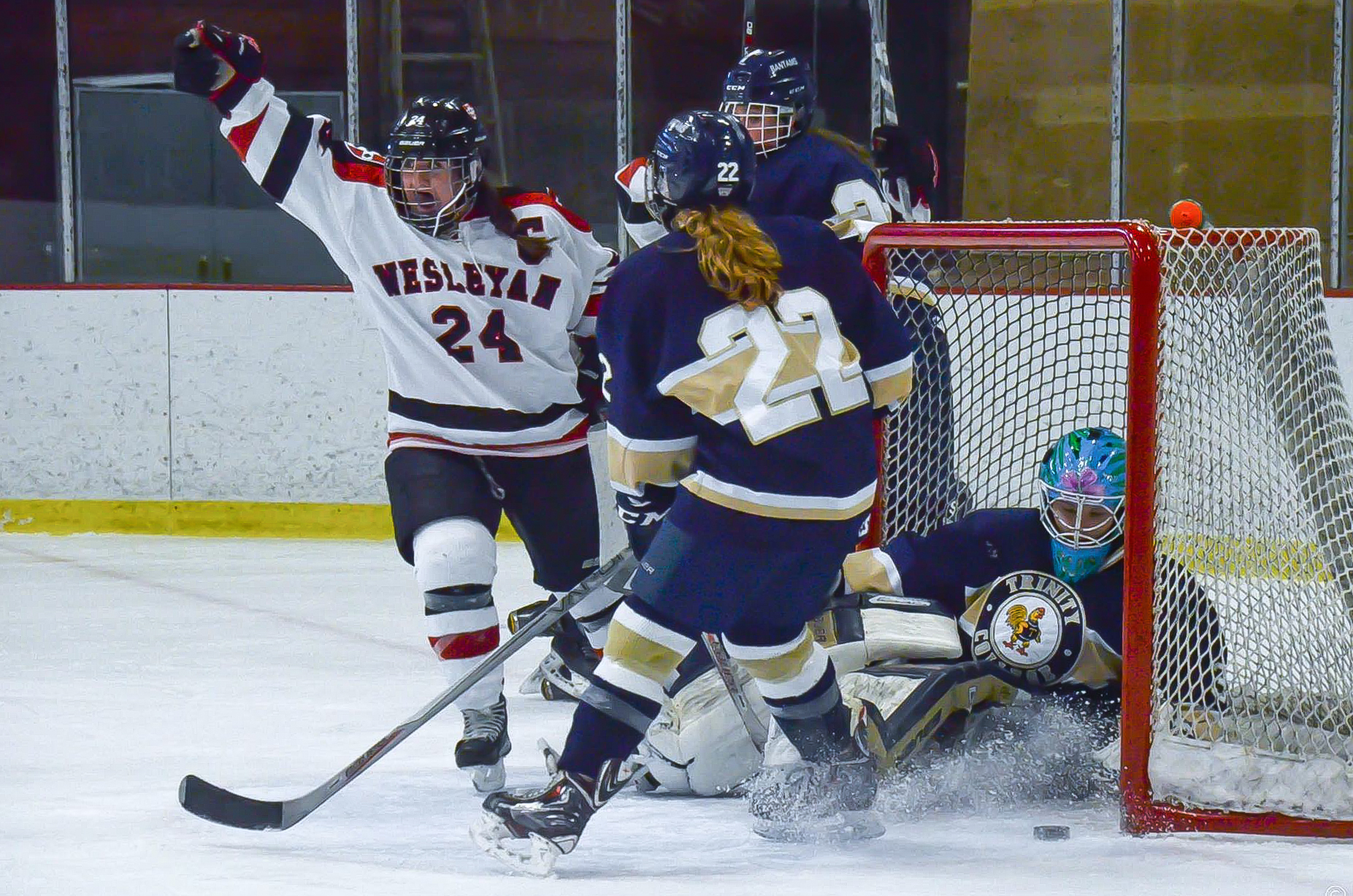 Lianne Yun, Photo Editor