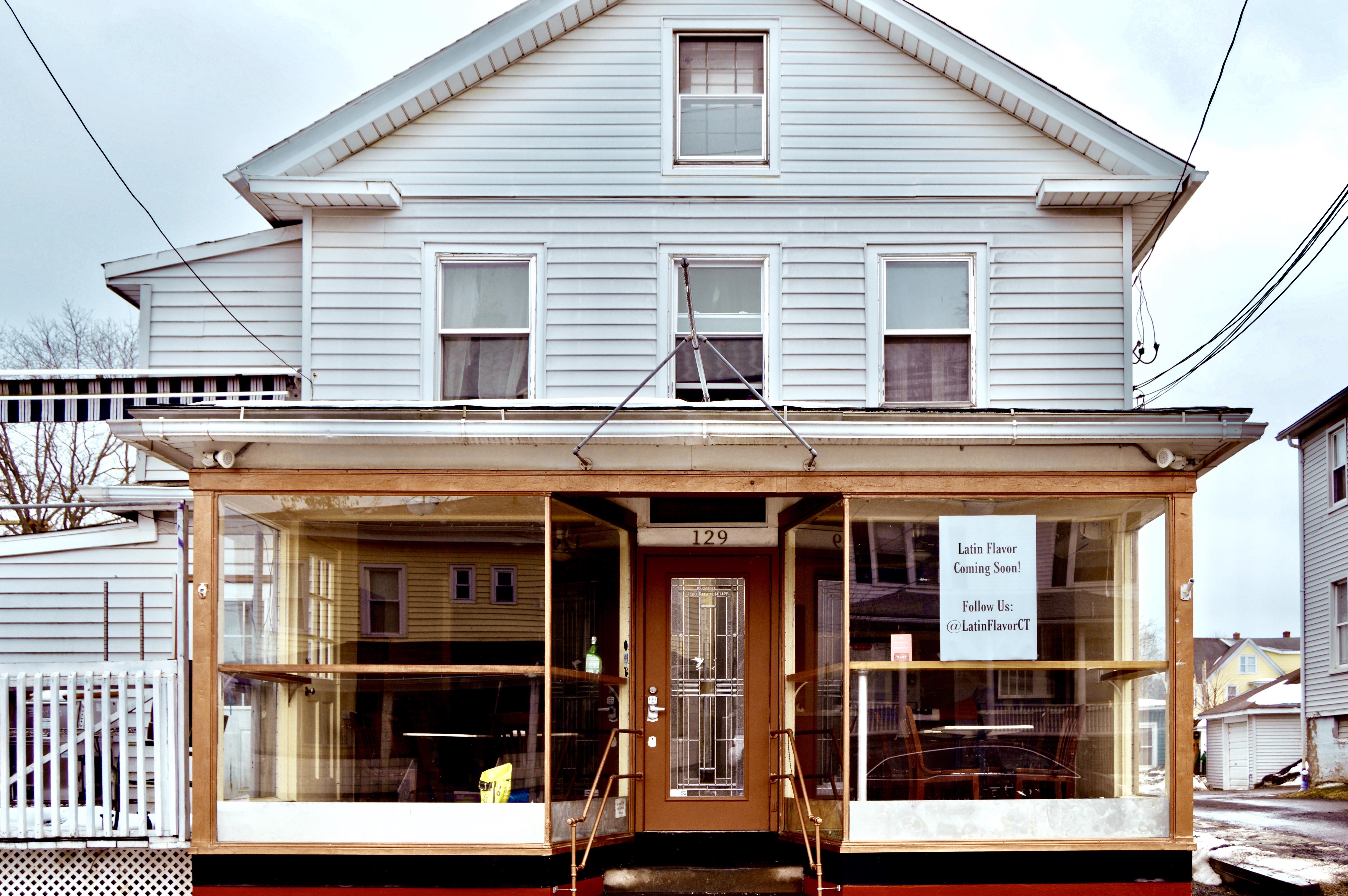 c/o Sarah Linsly, Staff Photographer