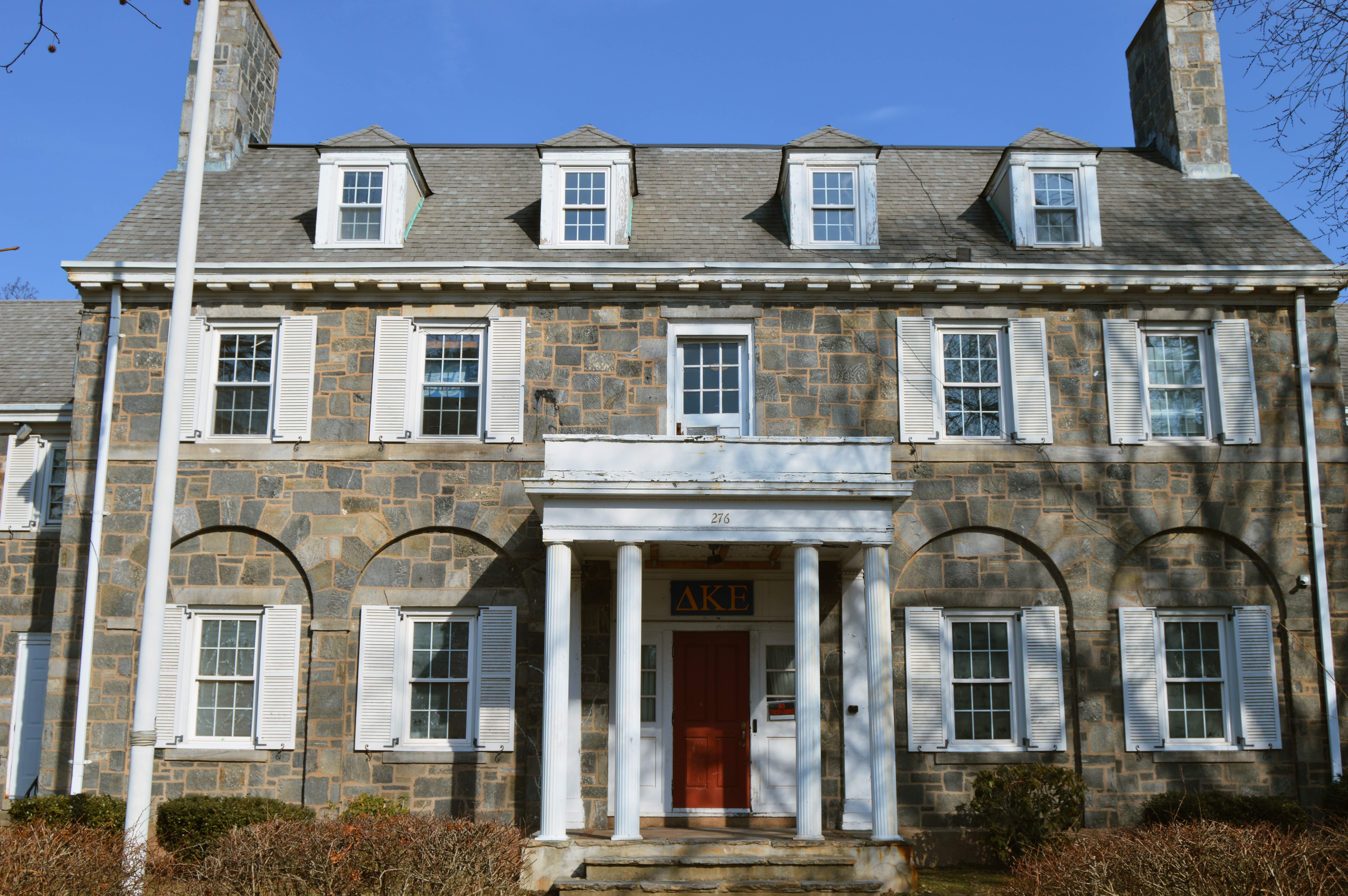 c/o Sarah Linsly, Staff Photographer